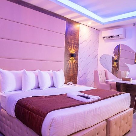 Presken Hotels Ikoyi Lagos Esterno foto