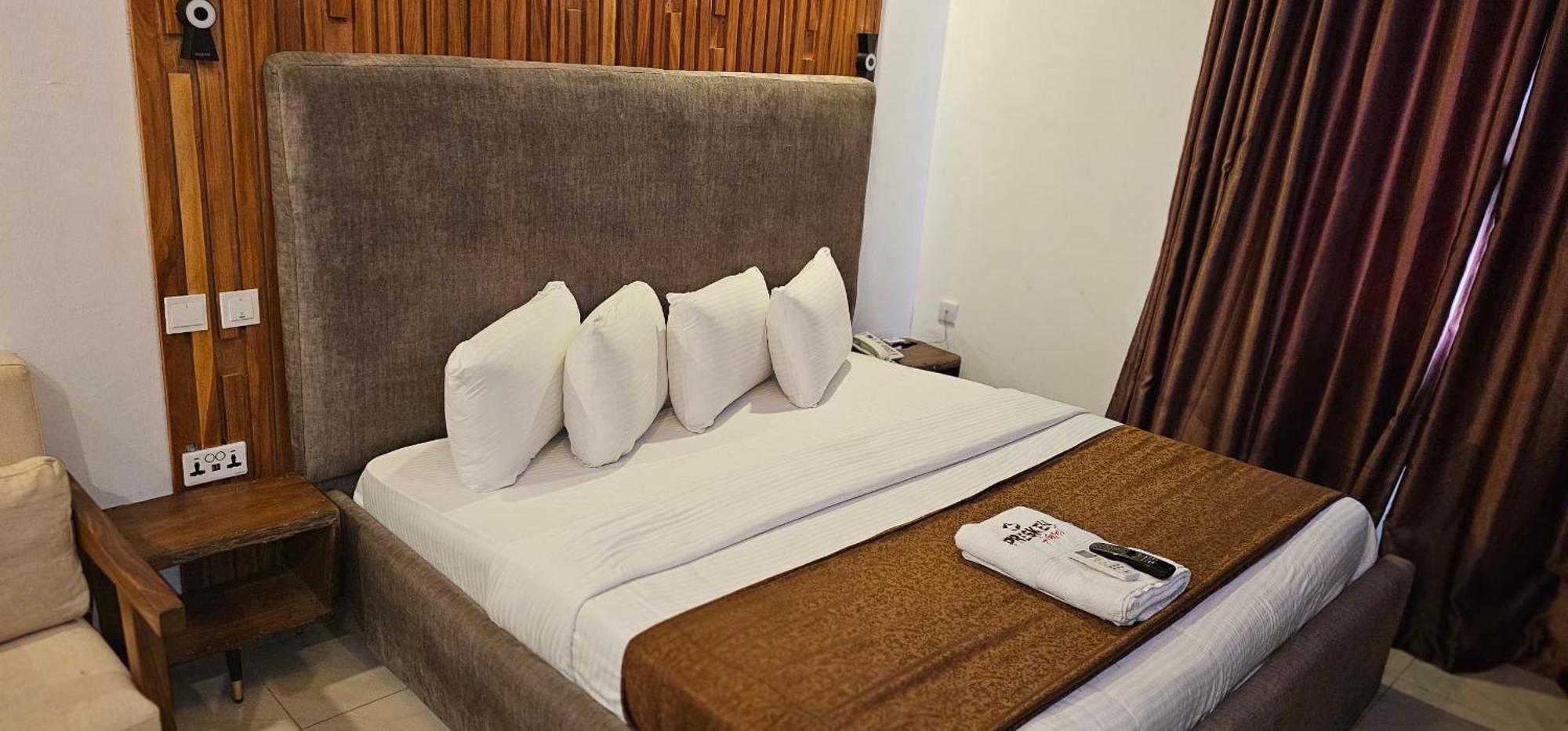 Presken Hotels Ikoyi Lagos Esterno foto